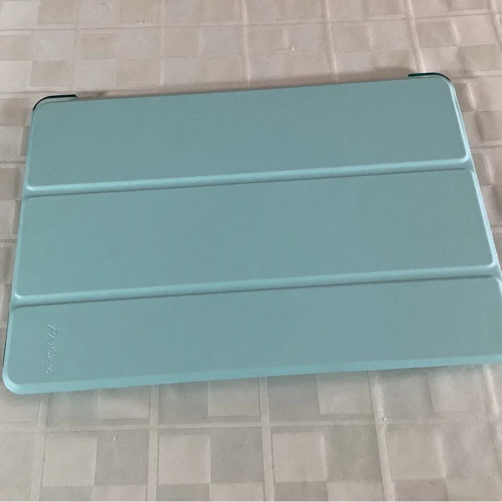 New contact Pro Case IPad 10.2